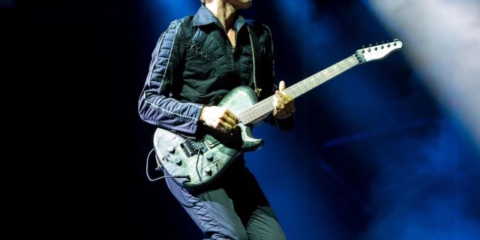 Matt Bellamy von Muse auf der Bühne. Matt Bellamy von Muse auf der Bühne.
