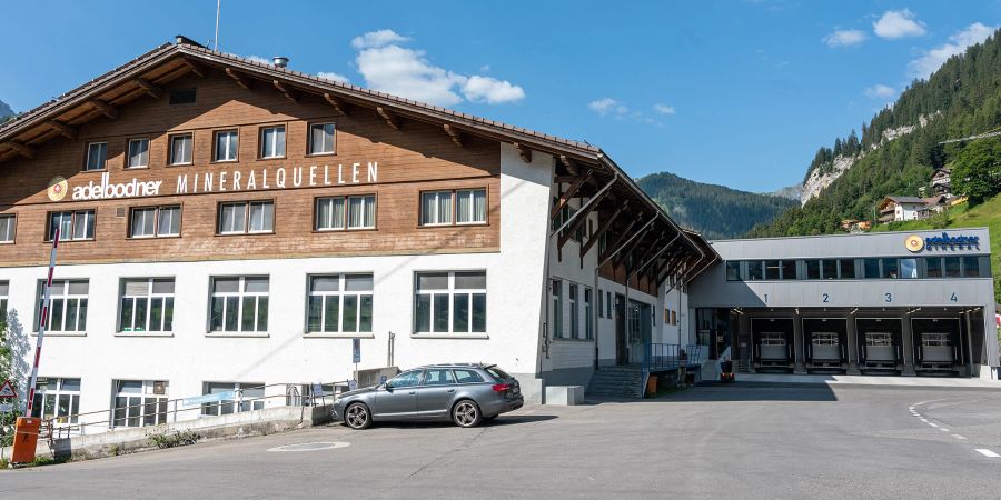 Das Verwaltungsgebäude der Adelbodner Mineralquellen in Adelboden.