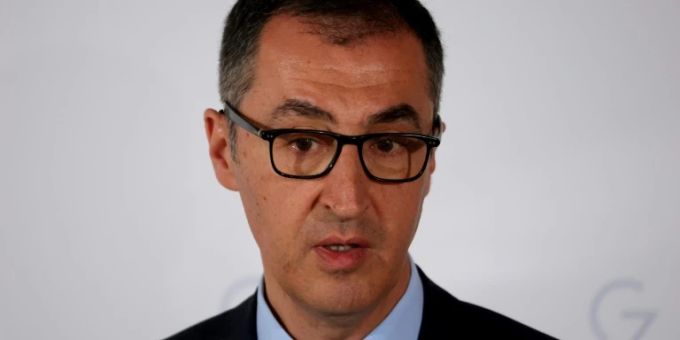 Cem Özdemir Cem Özdemir