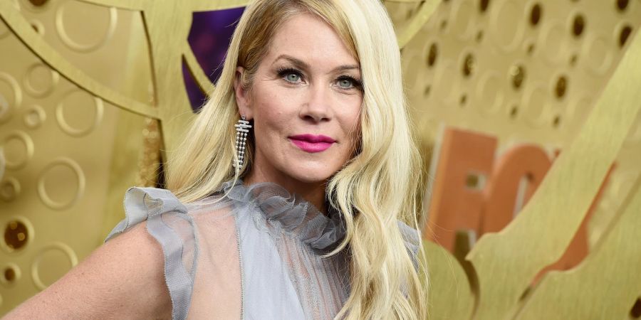 Christina Applegate  bei den Primetime Emmy Awards in Los Angeles (2019).