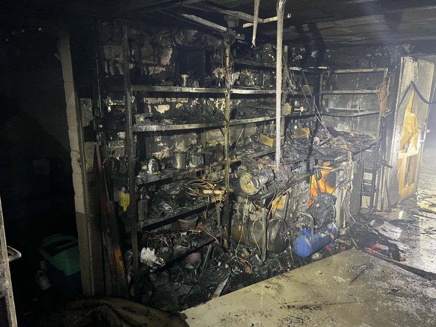 Der Brand verursachte einen Sachschaden