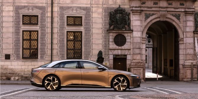 lucid motors