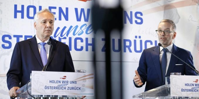 FPÖ-Kandidat Walter Rosenkranz (l.) und FPÖ-Chef Herbert Kickl. Walter Rosenkranz
