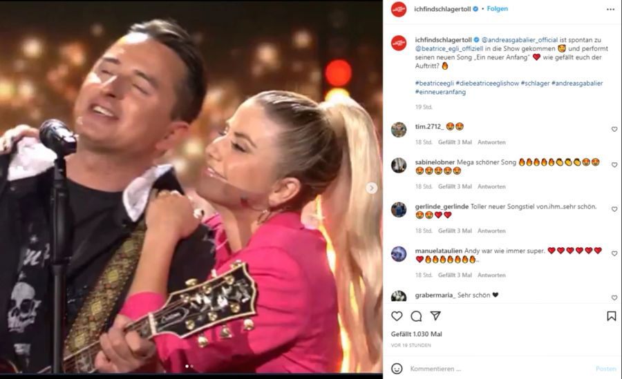 Beatrice Egli und Andreas Gabalier schauen verschmitzt aus.