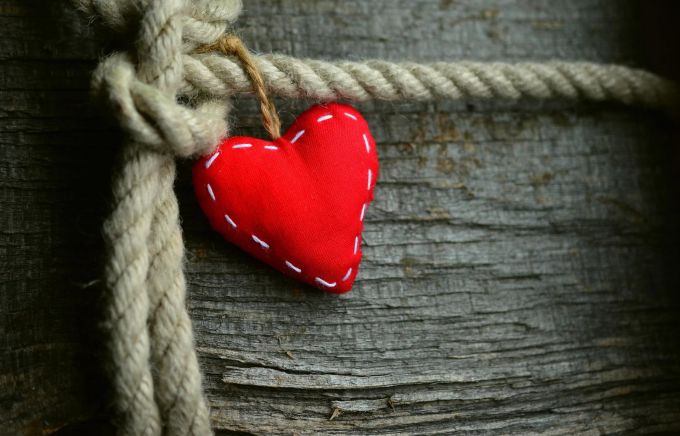 wood heart fabric rope