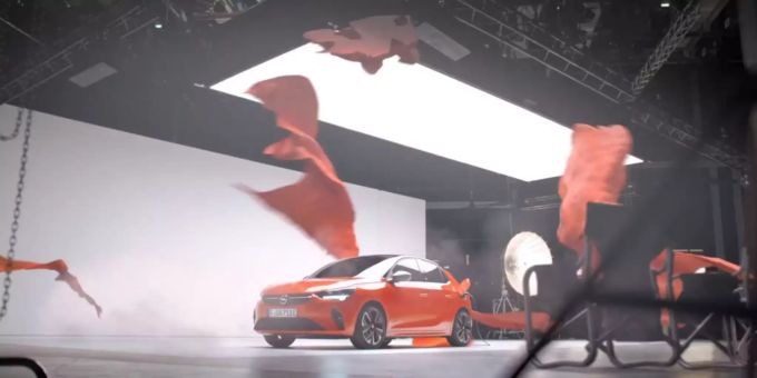 «BreakTheBubble» - Opel lässt «Bombe» um neuen Corsa E platzen