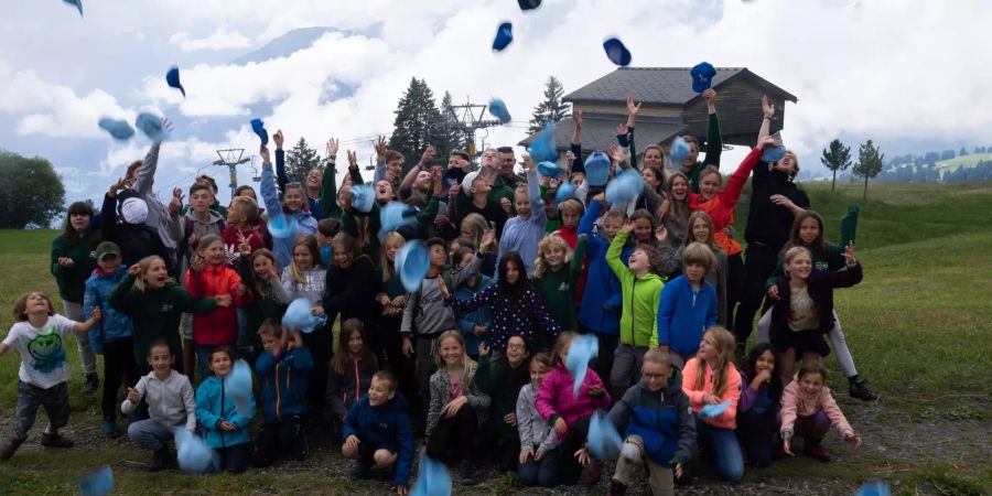 Die Jubla Würenlos beim Gruppenfoto