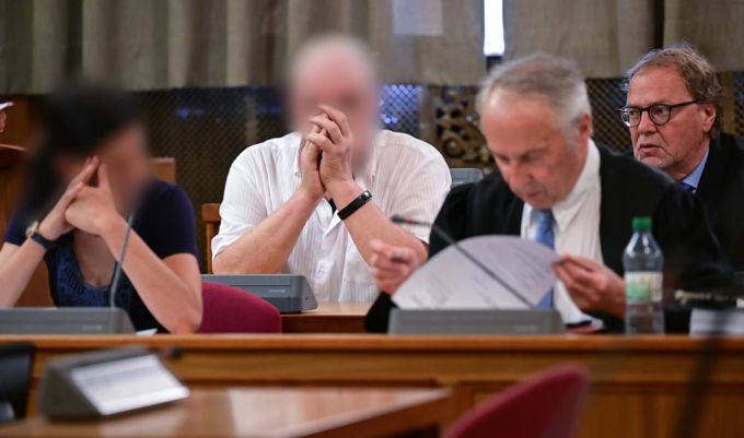 Das Paar musste sich vor dem Landgericht in Tübingen (D) verantworten. tübingen