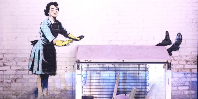 «Valentine's Day Mascara» vom britischen Künstler Banksy, 2023 fotografiert. (Symbolbild) banksy