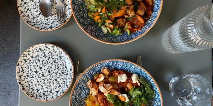 Das Restaurant Sua hat sich auf Schmorgerichte spezialisiert. Restaurant