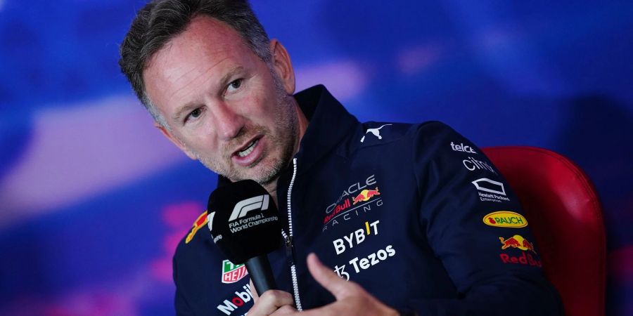 Steht nach Bekanntwerden von Anschuldigungen im Zentrum einer Untersuchung: der langjährige Red-Bull-Teamchef Christian Horner.