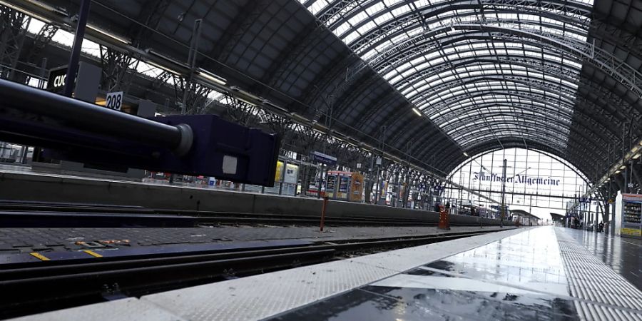 Noch bis und mit Freitag soll der Bahnstreik in Deutschland andauern. (Symbolbild)