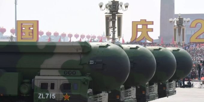International besteht Sorge über die Modernisierung der chinesischen Streitkräfte. kernwaffe