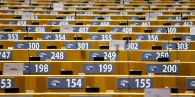 Sitze im Plenarsaal des Europaparlaments Sitze im Plenarsaal des Europaparlaments