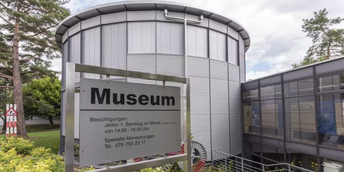Da Museum im Campus der Gemeinde Breitenbach. Da Museum im Campus der Gemeinde Breitenbach.