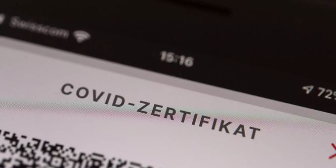 Für den Besuch von Gesundheitseinrichtungen wie Spitälern oder Heimen ist im Kanton Freiburg ein Coivd-Zertifikat Pflicht. Für den Besuch von Gesundheitseinrichtungen wie Spitälern oder Heimen ist im Kanton Freiburg ein Coivd-Zertifikat Pflicht.