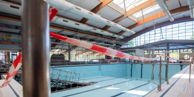 Vielerorts gibt es Wartelisten für Anfängerschwimmkurse. Foto: Julian Stratenschulte/dpa Vielerorts gibt es Wartelisten für Anfängerschwimmkurse. Foto: Julian Stratenschulte/dpa