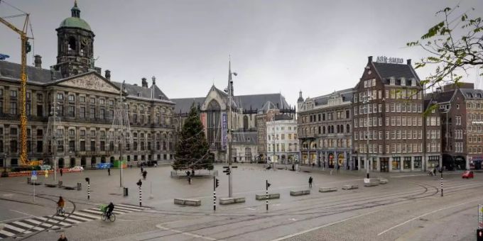 Die Bundesregierung stuft Belgien wegen stark steigender Infektionszahlen als Corona-Hochrisikogebiete ein. Foto: Robin Van Lonkhuijsen/ANP/dpa Die Bundesregierung stuft Belgien wegen stark steigender Infektionszahlen als Corona-Hochrisikogebiete ein. Foto: Robin Van Lonkhuijsen/ANP/dpa