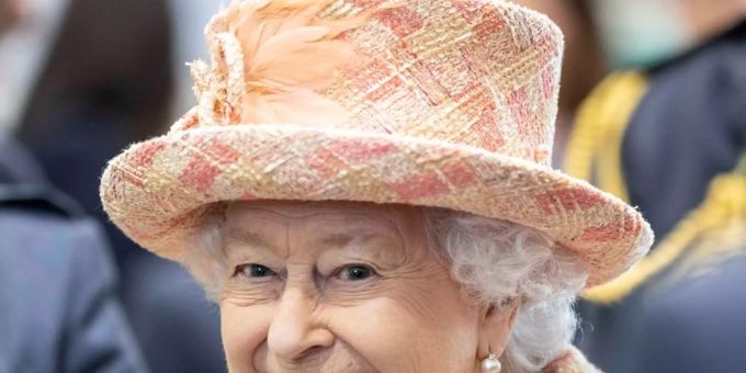 70 Jahre Königin - Porzellan zum Platin-Thronjubiläum der Queen ist da