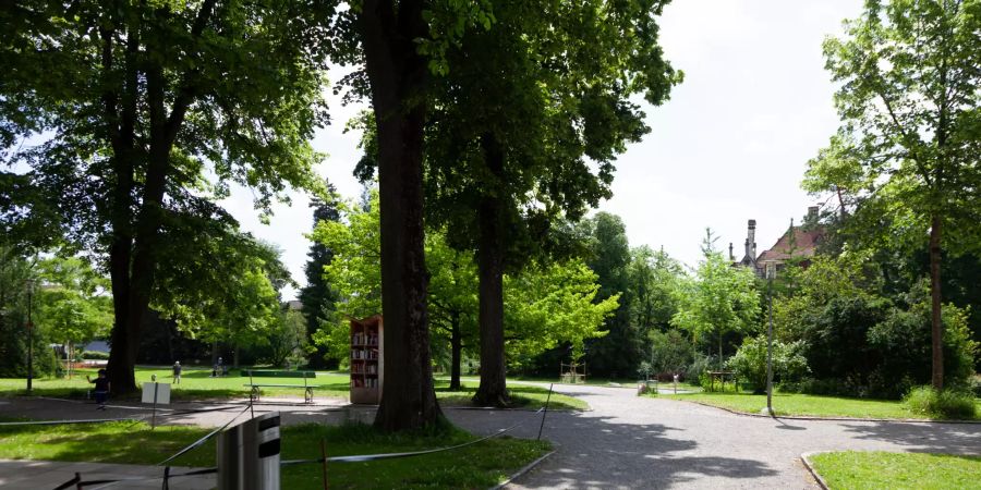 Der Promenaden Park bei St. Maria in Schaffhausen.