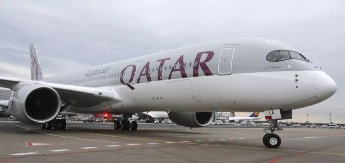 Ein Airbus A350 der Qatar Airways. Airbus A350