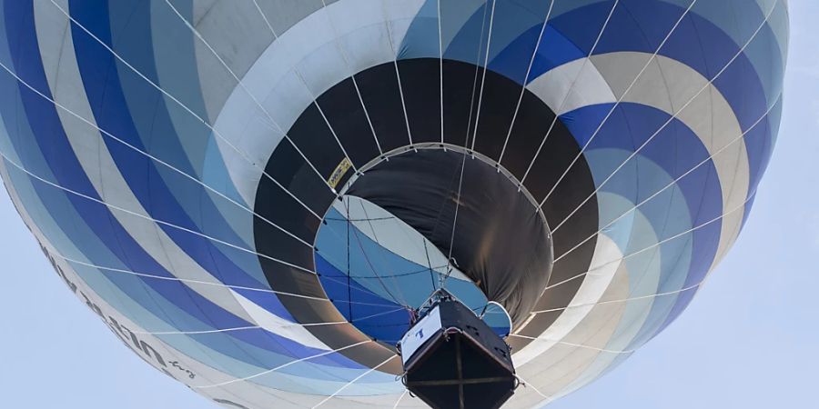 Der Ballon von Weltmeister Stefan Zeberli an der Heissluftballon-Schweizermeisterschaft von 2019 in Willisau LU. (Archivbild)