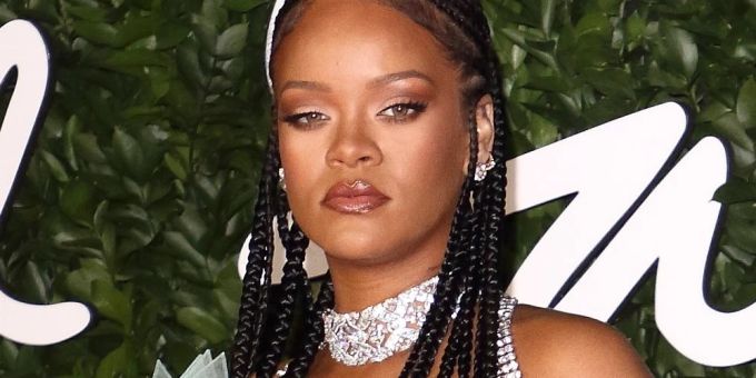 Rihanna wird in der Halbzeitshow beim Super Bowl 2023 auftreten. Rihanna wird in der Halbzeitshow beim Super Bowl 2023 auftreten.