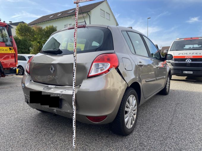 An den Fahrzeugen entstand ein Sachschaden An den Fahrzeugen entstand ein Sachschaden