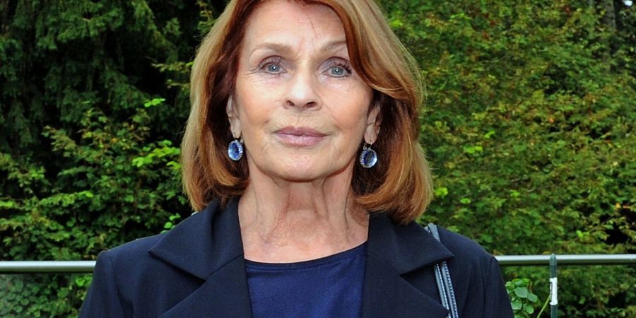 Schauspielerin Senta Berger pocht auf gleiche Rechte für Mädchen.