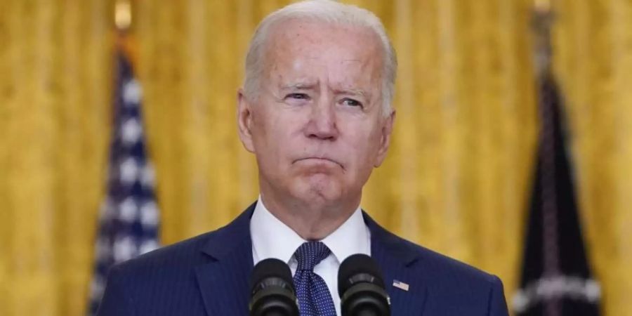 US-Präsident Joe Biden: «Wir werden nicht vergeben. Wir werden nicht vergessen. Wir werden euch jagen und euch dafür bezahlen lassen». Foto: Evan Vucci/AP/dpa
