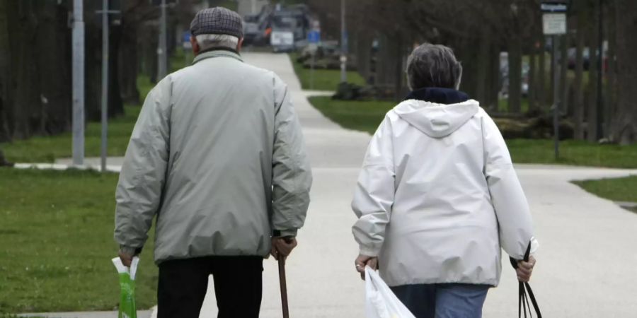 Die Leistungen der Pensionskassen von grossen Unternehmen bei einer Pensionierung sinken kontinuierlich. (Archivbild)