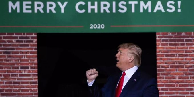 US-Präsident Donald Trump während einer Wahlkampfveranstaltung Battle Creek. Foto: Evan Vucci/AP/dpa US-Präsident Donald Trump während einer Wahlkampfveranstaltung Battle Creek. Foto: Evan Vucci/AP/dpa