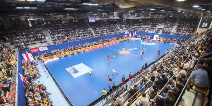 Schweizer Unihockey Cupfinal der Herren zwischen HC Rychenberg Winterthur und dem Grasshopper Club Zürich in der Sporthalle Wankdorf in Bern (Archivbild).