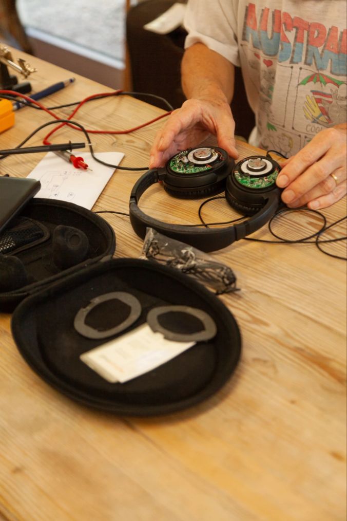 Auch für Elektronik gibt es einen fleissigen Helfer.