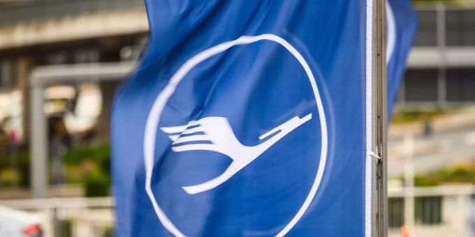 Die Lufthansa zahlt Ticket-Erstattungen für ausgefallene Flüge aus. Dies kann jedoch noch einige Wochen dauern. Lufthansa