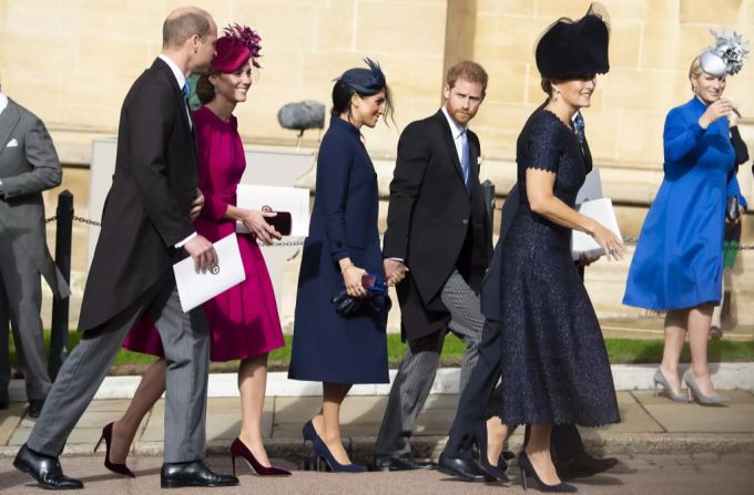 Prinz Harry und Meghan Markle an der Hochzeit von Prinzessin Eugenie. harry