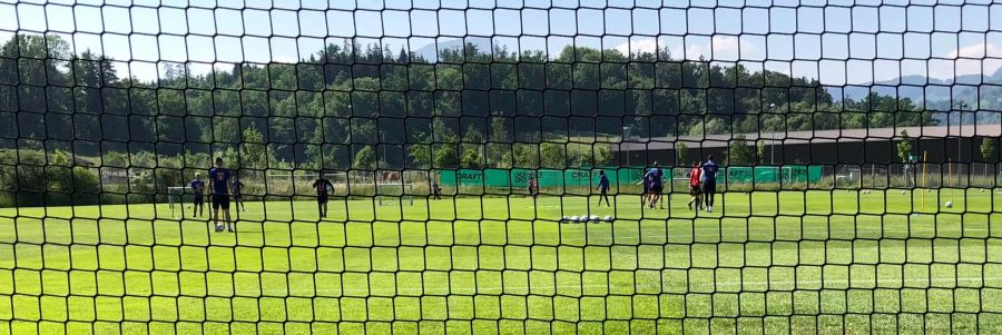 Die Innerschweizer haben am Montag das Training wieder aufgenommen.