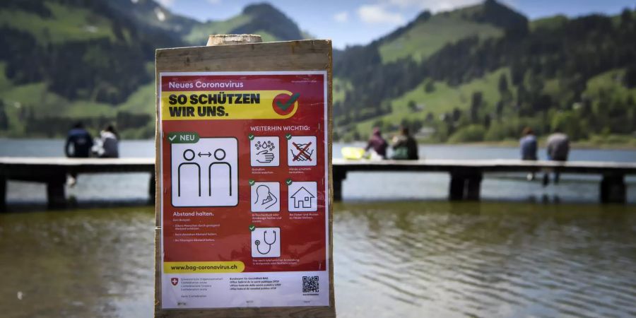 SCHWARZSEE, WANDERER, WANDERUNG, BERGWANDERUNG, BERGWANDERN, AUSFLUG, LOCKERUNG, LOCKERUNGSMASSNAHMEN, CORONAVIRUS, COVID-19, COVID 19, TOURISMUS,