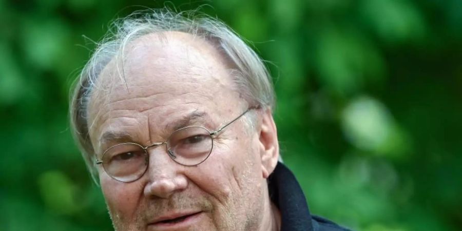 Klaus Maria Brandauer ist bei Auftritten nach seinen eigenen Worten immer noch nervös. Foto: Patrick Pleul/dpa-Zentralbild/dpa