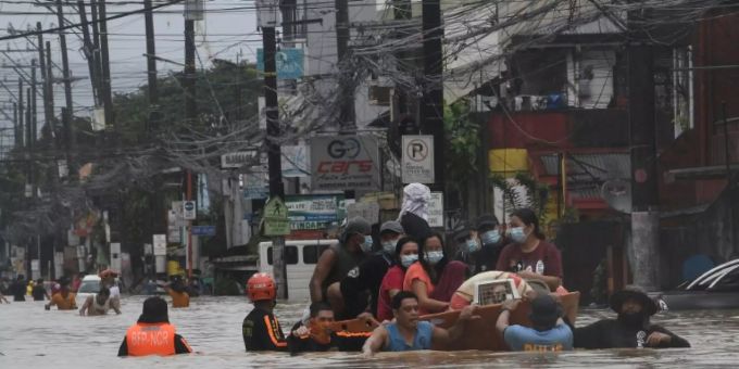 «Vamco» hat schwere Überschwemmungen in Manila ausgelöst. Taifun