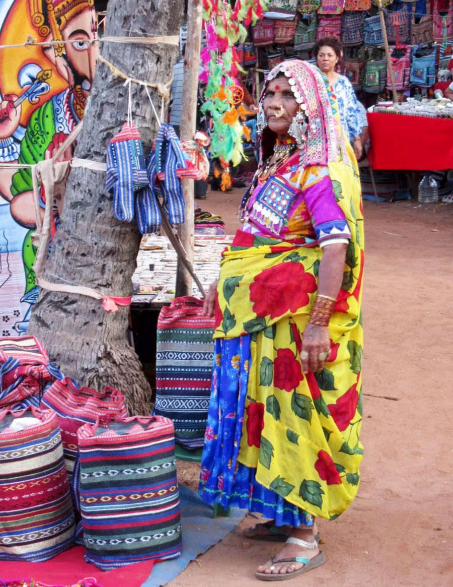 Indische Frau auf Markt