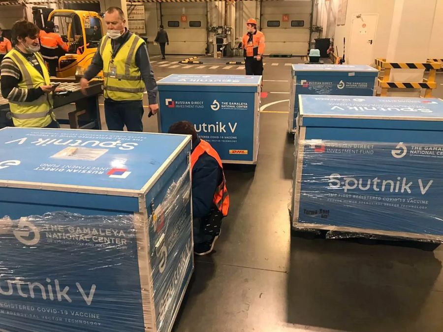 First batch of Sputnik V vaccines already en route to Bolivia from Russia