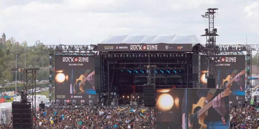 Auftritt von Feine Sahne Fischfilet bei «Rock am Ring» 2019. Foto: Thomas Frey/dpa