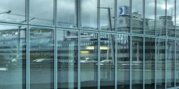 Büroflächen, wie hier im Zürcher Prime Tower, dürften wieder beliebter werden. Davon geht das Beratungsunternehmen Wüest Partner anhand einer Umfrage aus. (Symbolbild) Büroflächen, wie hier im Zürcher Prime Tower, dürften wieder beliebter werden. Davon geht das Beratungsunternehmen Wüest Partner anhand einer Umfrage aus. (Symbolbild)