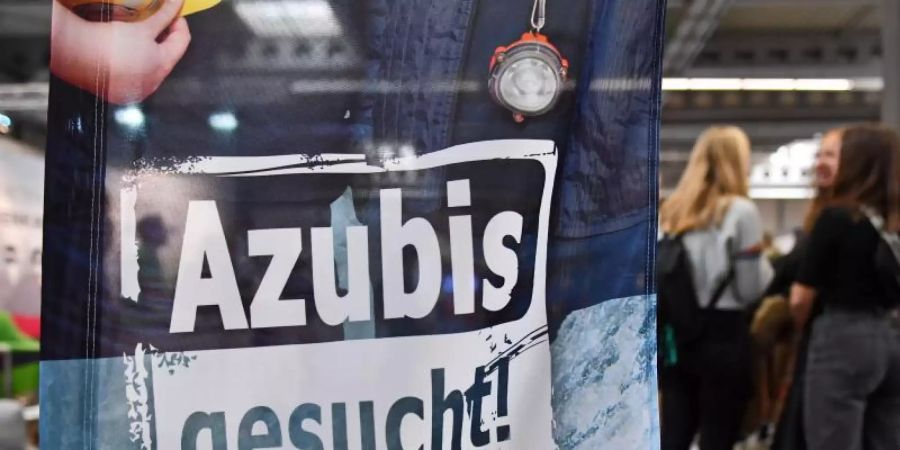 Eine Studie zeigt, dass fast 40 Prozent der Ausbildungsplätze in diesem Jahr nicht besetzt wurden. Foto: Martin Schutt/dpa-Zentralbild/dpa
