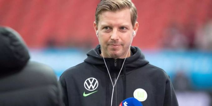 Drehte in seinen ersten Tagen in Wolfsburg gleich an den richtigen Stellschrauben: VfL-Coach Florian Kohfeldt. Foto: Federico Gambarini/dpa Drehte in seinen ersten Tagen in Wolfsburg gleich an den richtigen Stellschrauben: VfL-Coach Florian Kohfeldt. Foto: Federico Gambarini/dpa