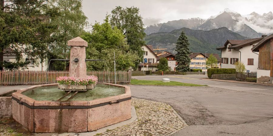 Die Sonnenbergstrasse in Vilters-Wangs im Kanton St. Gallen.
