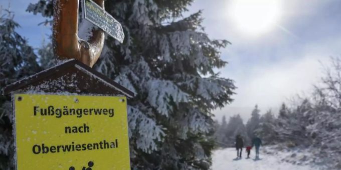 Die Meteorologen sagen für die kommenden Tage frostige Temperaturen voraus. Foto: Jan Woitas/dpa-Zentralbild/dpa Die Meteorologen sagen für die kommenden Tage frostige Temperaturen voraus. Foto: Jan Woitas/dpa-Zentralbild/dpa