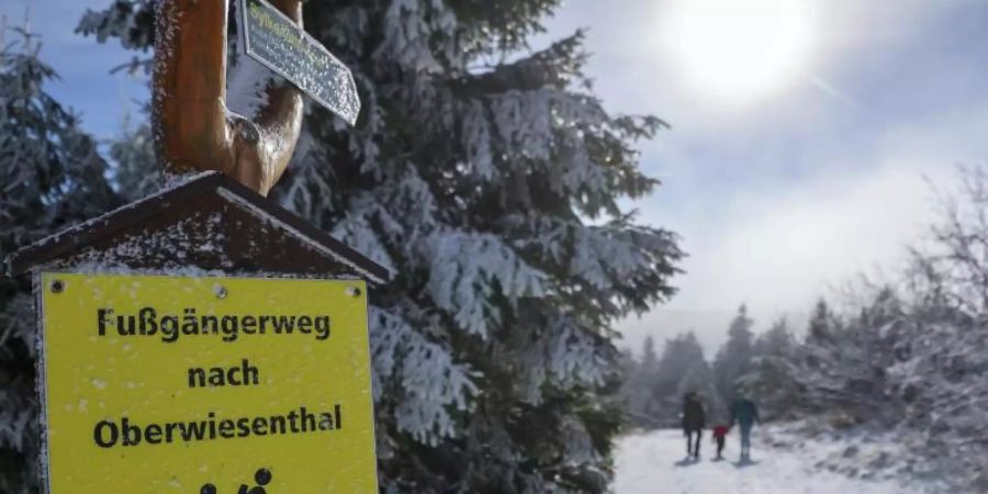 Die Meteorologen sagen für die kommenden Tage frostige Temperaturen voraus. Foto: Jan Woitas/dpa-Zentralbild/dpa