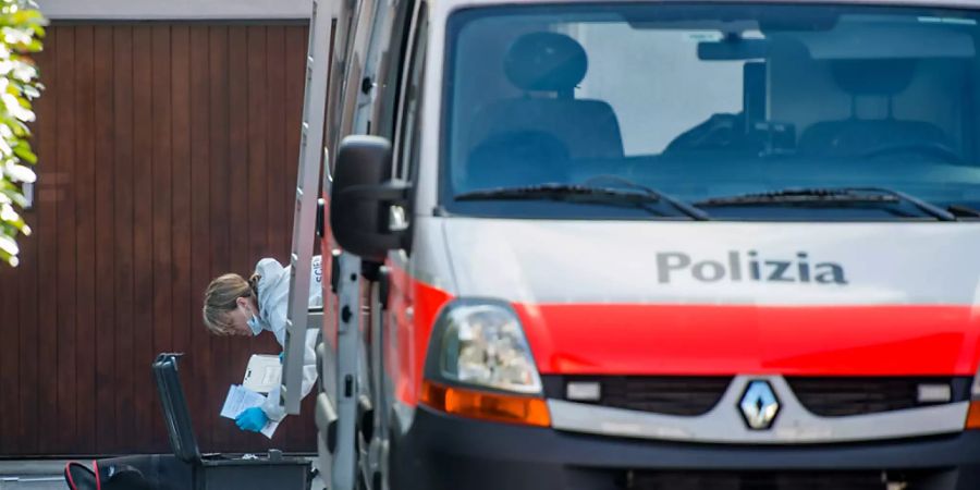 In Locarno ist es am Donnerstagabend zu einer Bluttat gekommen. Ein Mann verletzte eine Frau mit einer Schusswaffe schwer. (Symbolbild)